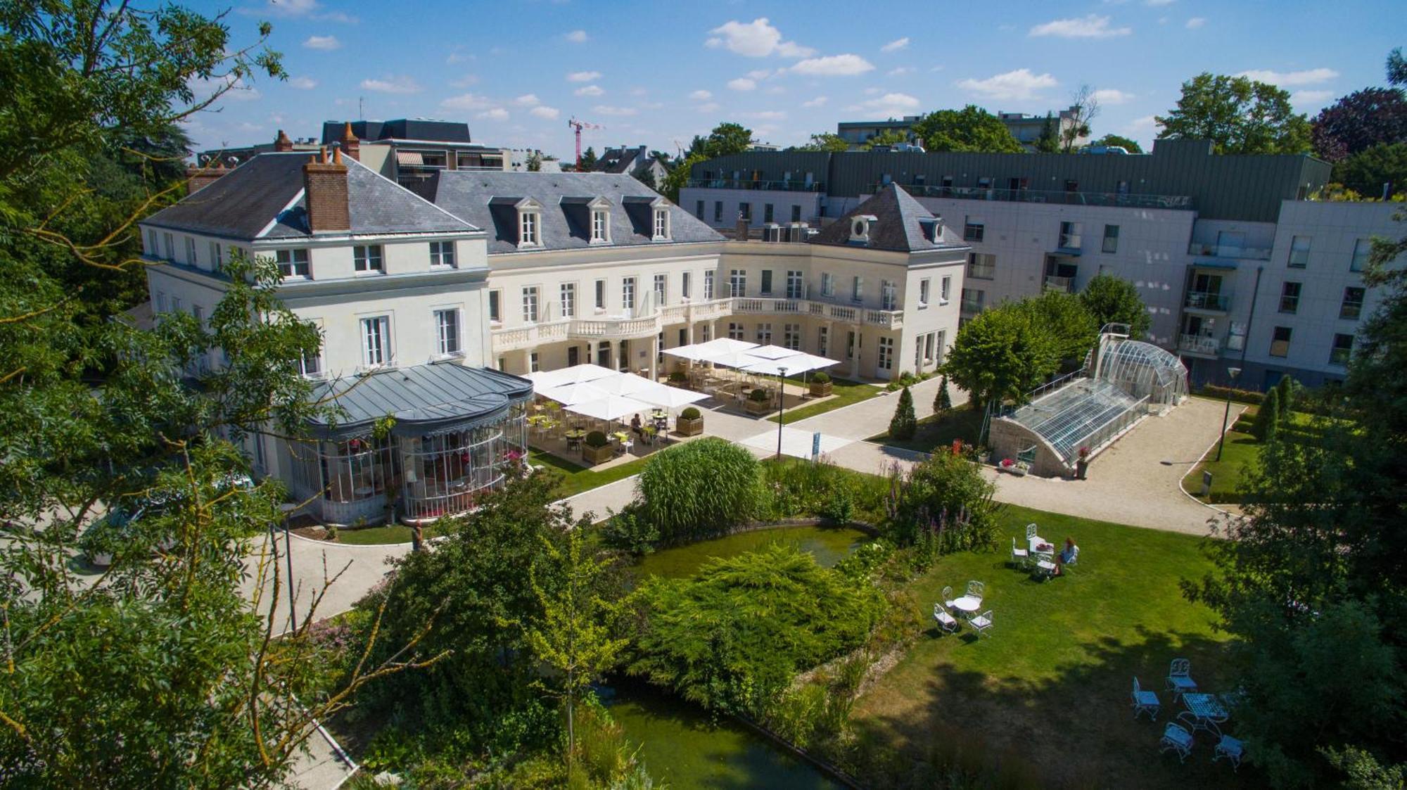 Chateau Belmont Tours By The Crest Collection Exterior photo